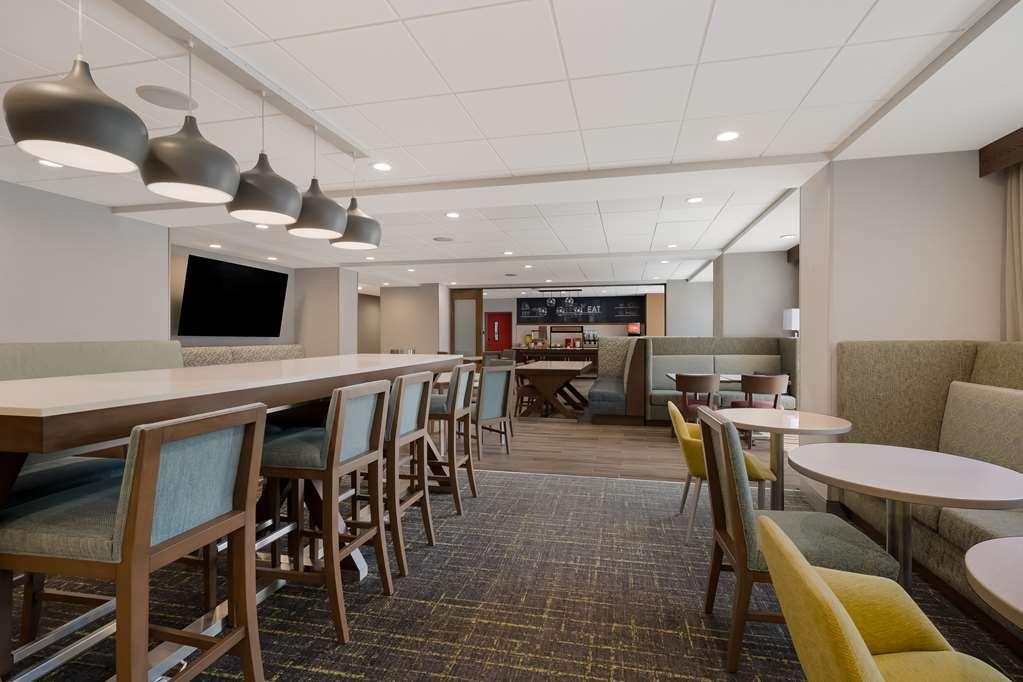 Hampton Inn By Hilton Detroit Southfield Restaurante foto